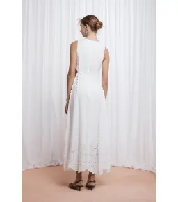 Lovaan Amelia Cutwork Embroidered Dress White Size AU 10 for rent on The Volte - image 4