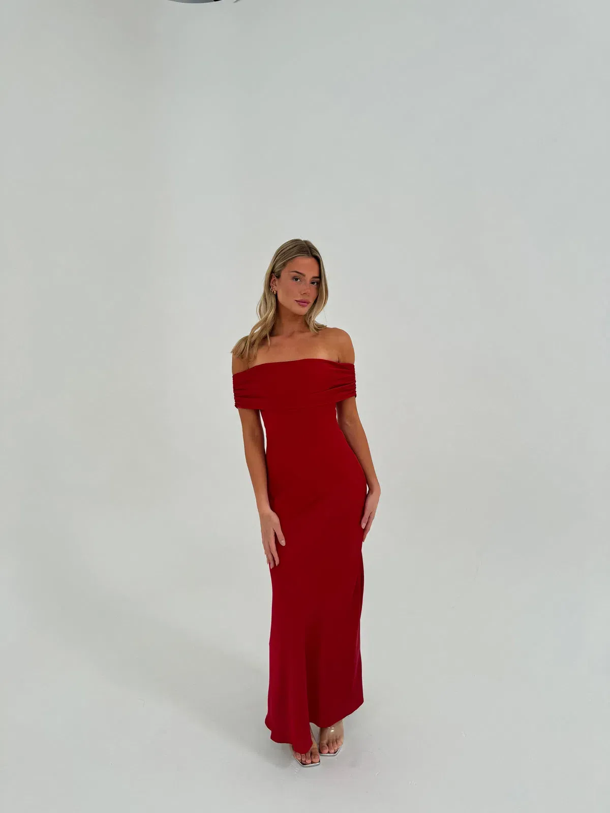 HNTR Kayla Gown Red Size S/Au 8 - Image 1