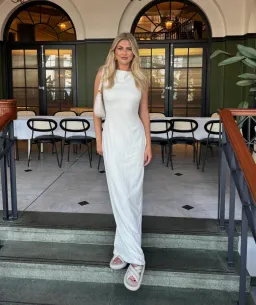 Effie Kats Verona Gown Ivory Size 10 for rent on The Volte - image 6