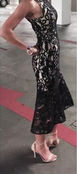 Rodeo Show Madrid Lace Midi Dress Black Size 6 for rent on The Volte - image 3