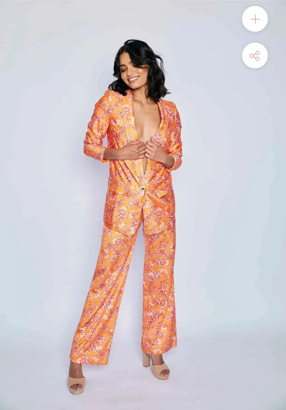 Moira Muse Hepburn Floral Two-Piece Suit Peach Size 14 - Image 1