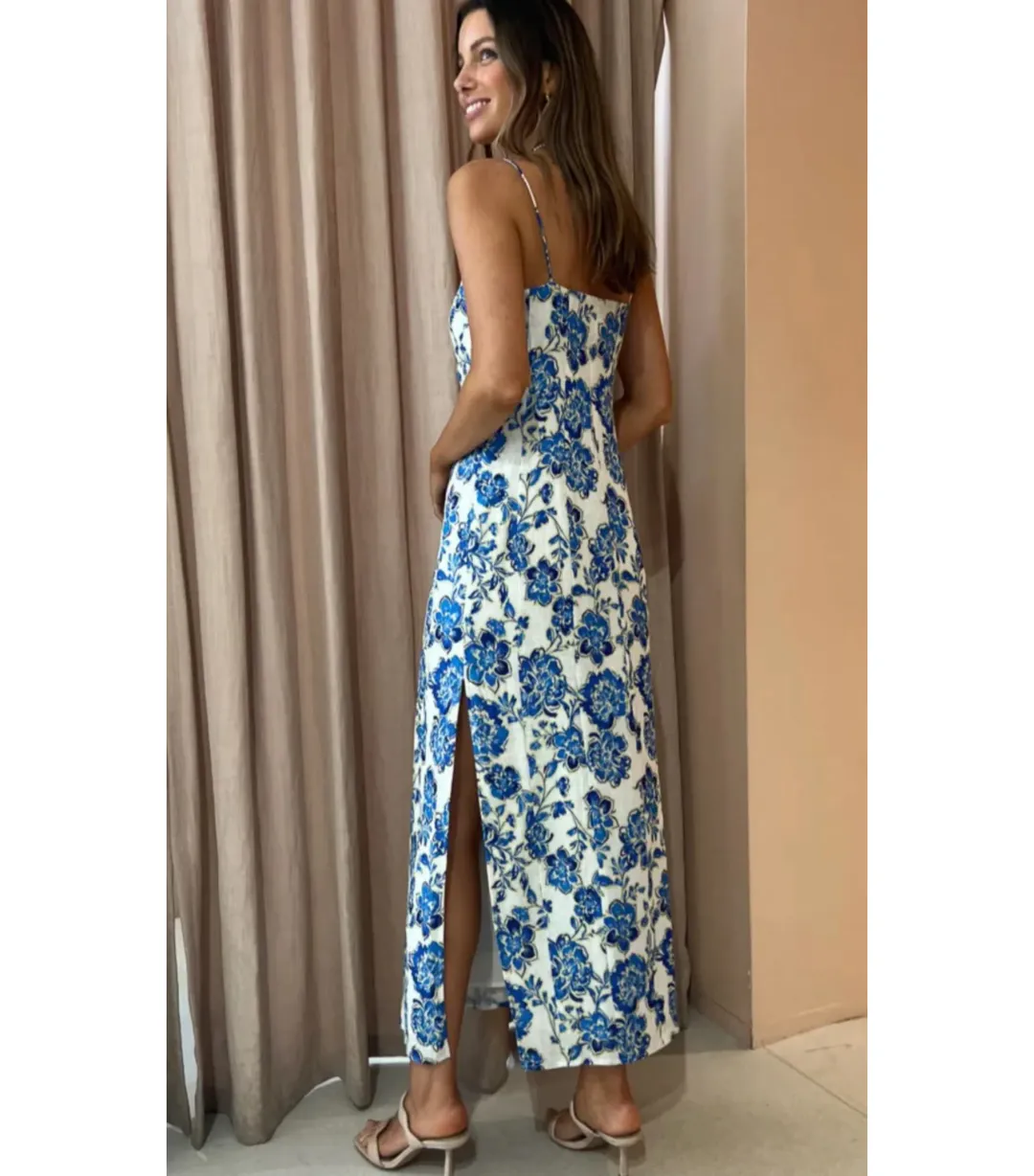 Issy Glimpse Dress in Bluebells Size AU 10 for rent on The Volte - main image