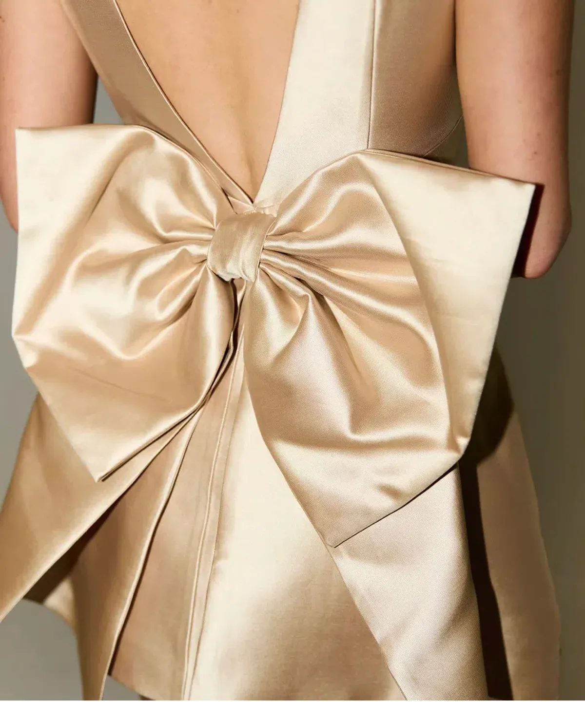 The Ultimate Muse Bow Detail Mini Dress Gold Size 10 - Image 3