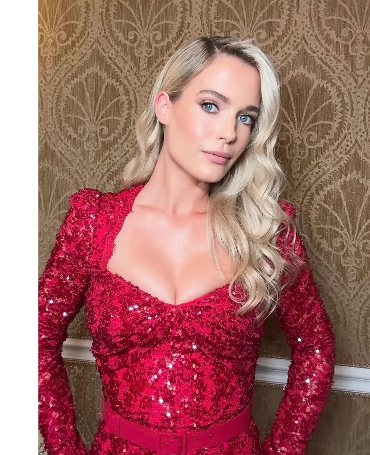 Rebecca Vallance X Nicky Hilton Leyla Long Sleeve Midi Dress Red Sequin Size 8 - Image 4