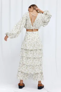 Significant Other Arwyn Top and Skirt Set Daisy Floral Size 8 for rent on The Volte - image 2