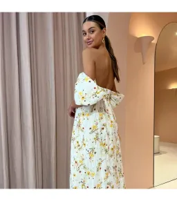 Issy Circles Dress in Yellow Poppy Size AU 6 for rent on The Volte - image 3