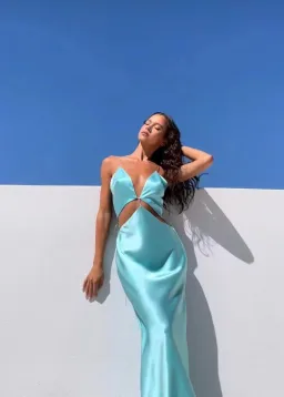 Natalie Rolt Iris Gown in Turquoise Size AU 8 for rent on The Volte - image 3