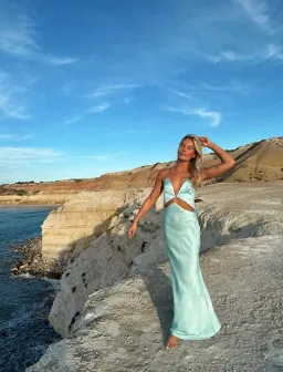 Natalie Rolt Iris Gown in Turquoise Size AU 8 for rent on The Volte - image 6