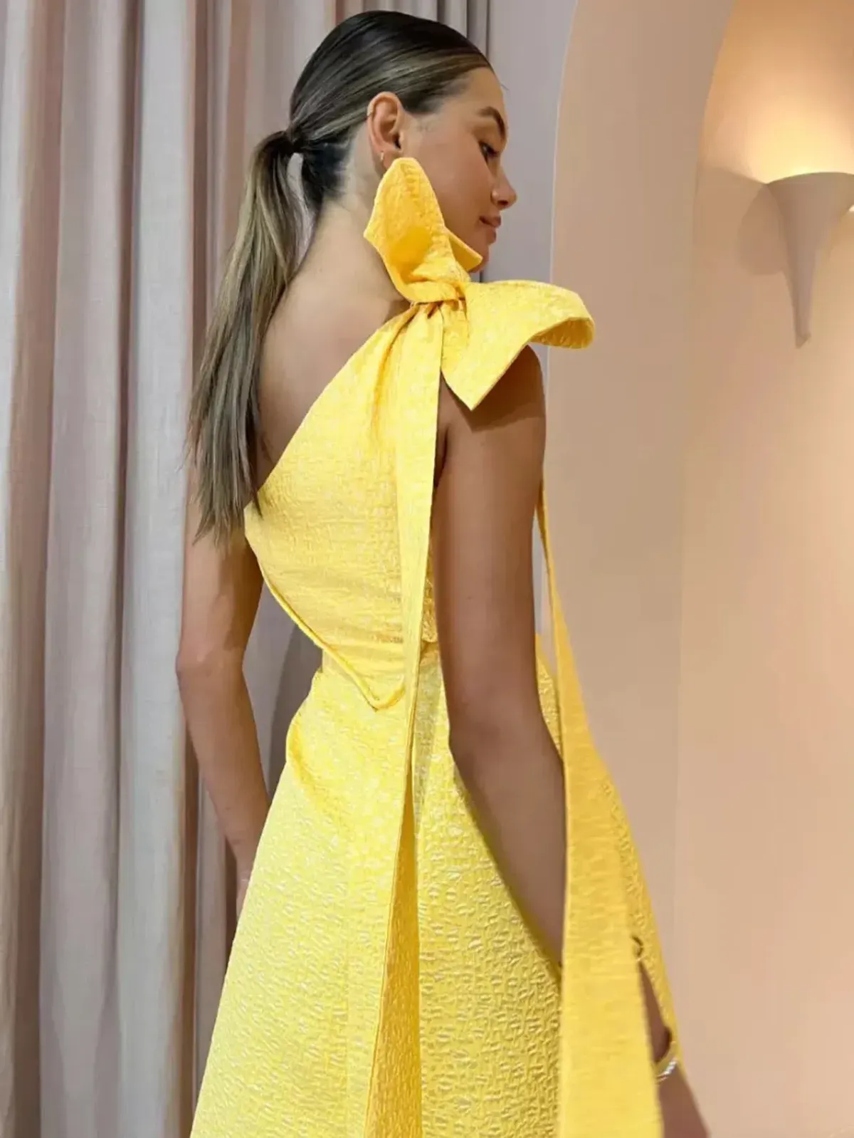 Rachel Gilbert Emiliano Dress In Lemon Drop Yellow Size AU 16 - Image 4