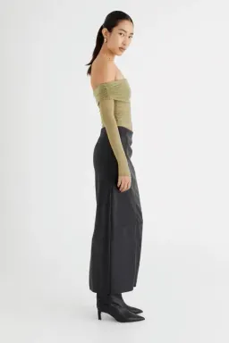 Benni Yasmin Off Shoulder Top in Pistachio Green Size S / AU 8 for rent on The Volte - image 4