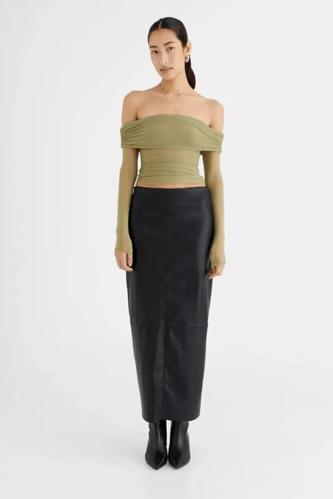 Benni Yasmin Off Shoulder Top in Pistachio Green Size S / AU 8 for rent on The Volte - main image