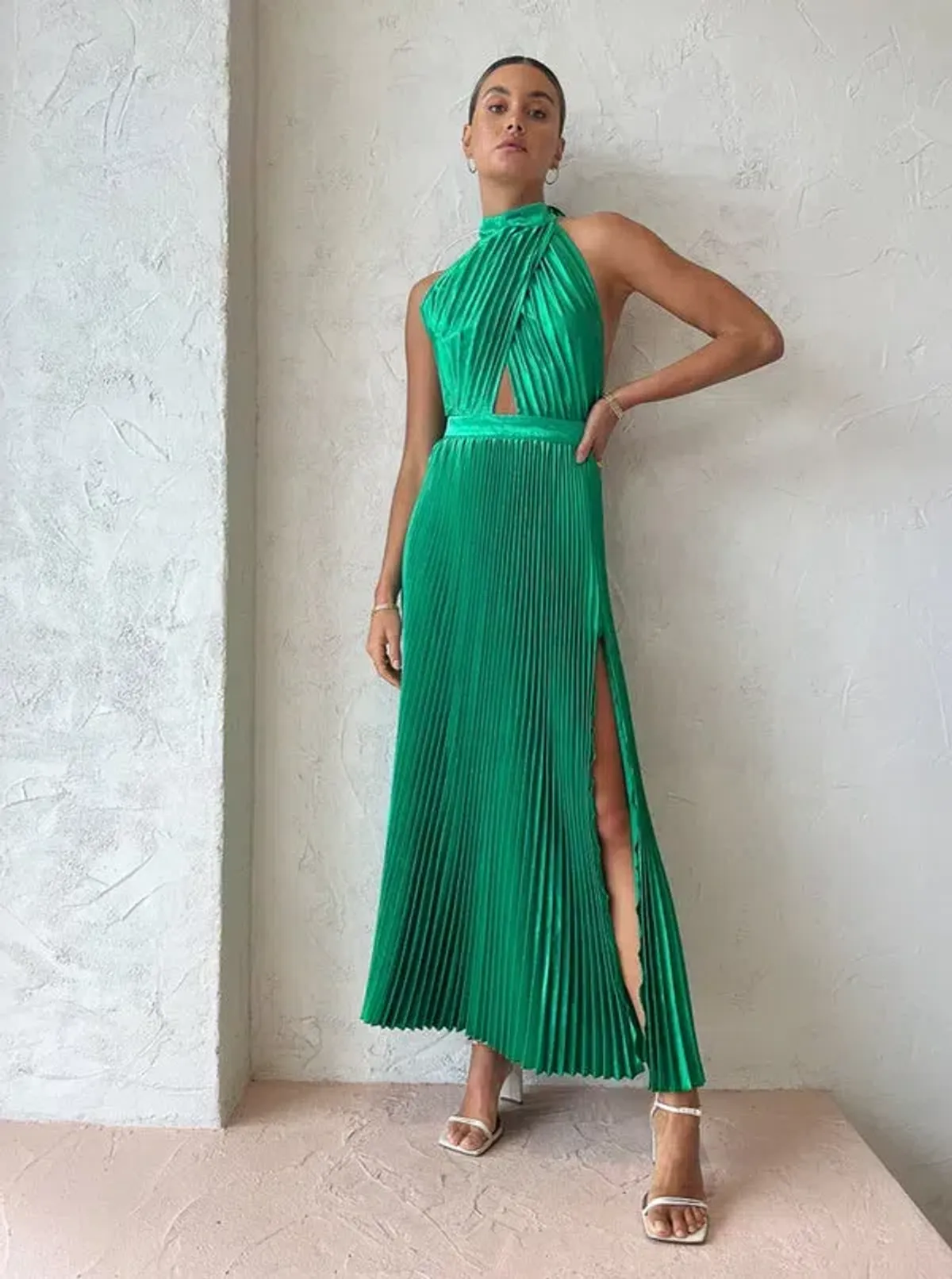 L'Idee Renaissance Gown in Bright Green Size AU 10 - Image 4