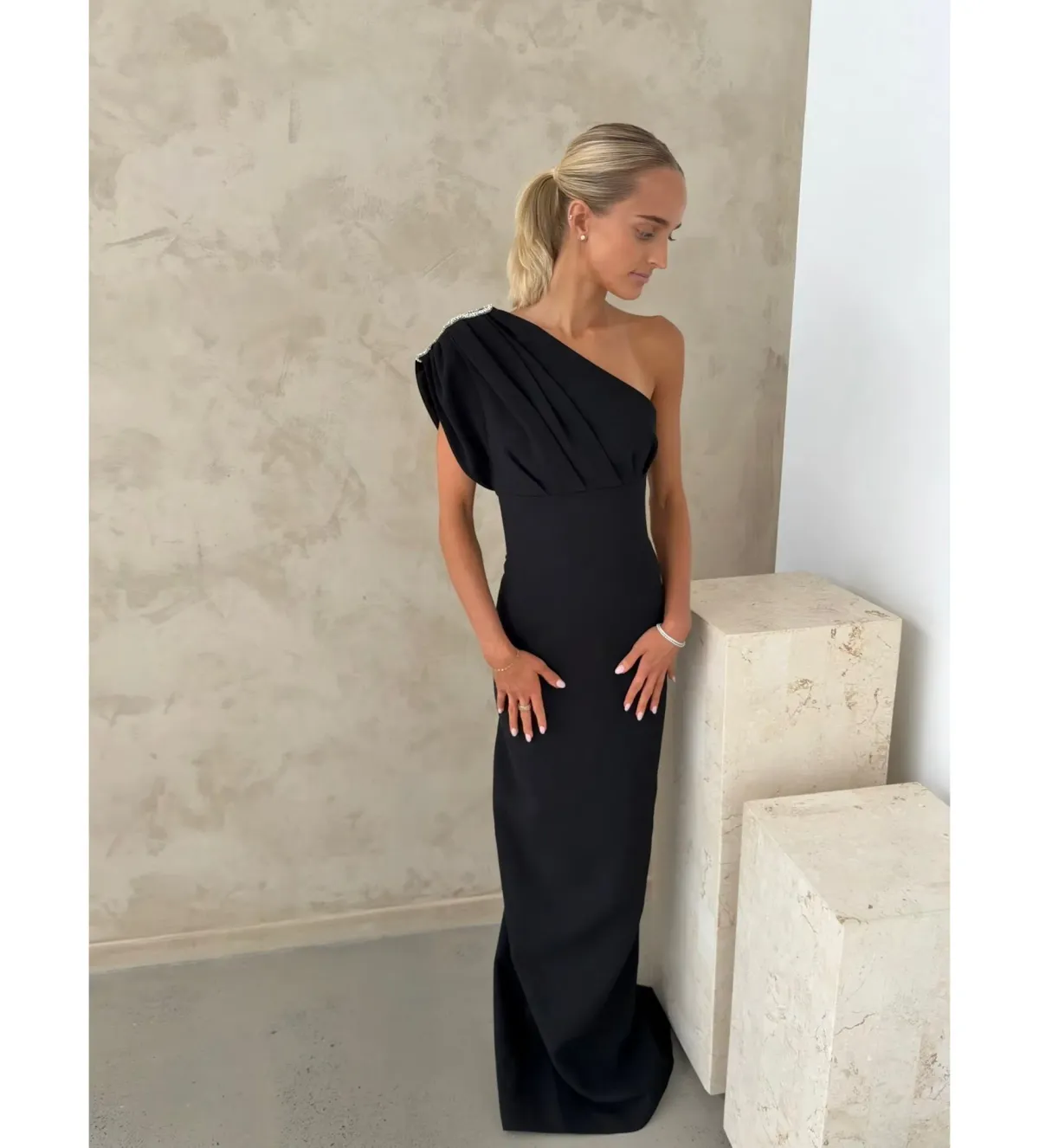 Rachel Gilbert Winona Gown Black Size 2 / AU 10 - Image 4