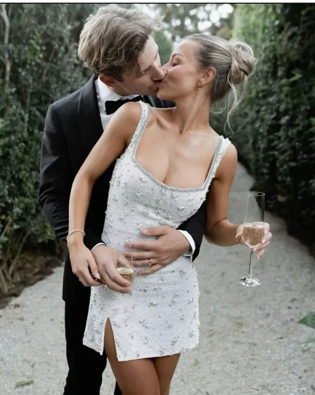 Clio Peppiatt Bridal Crystal Dress Ivory Size M / AU 10 for rent on The Volte - main image