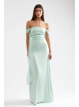 Lexi Clothing Hattie Dress Mint Size S / AU 8 for rent on The Volte - image 1