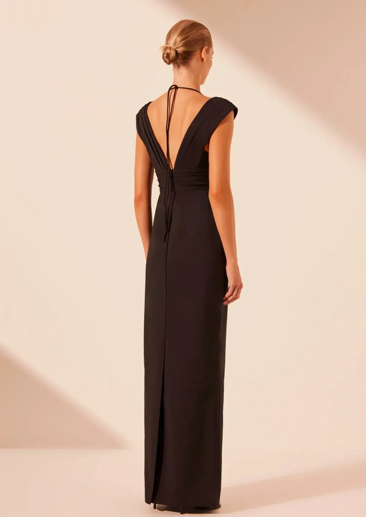 Shona Joy Lani Cross Front Ruched Maxi Dress Black Size 8 - Image 3