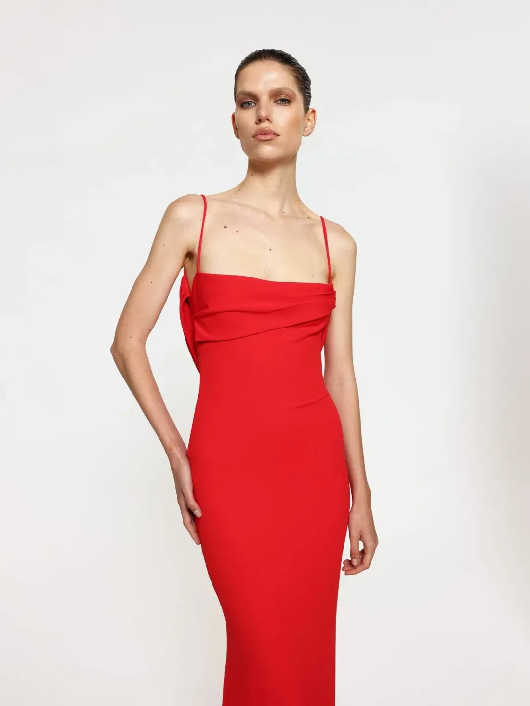 Effie Kats Havilland Gown Red size 8 for rent on The Volte - main image