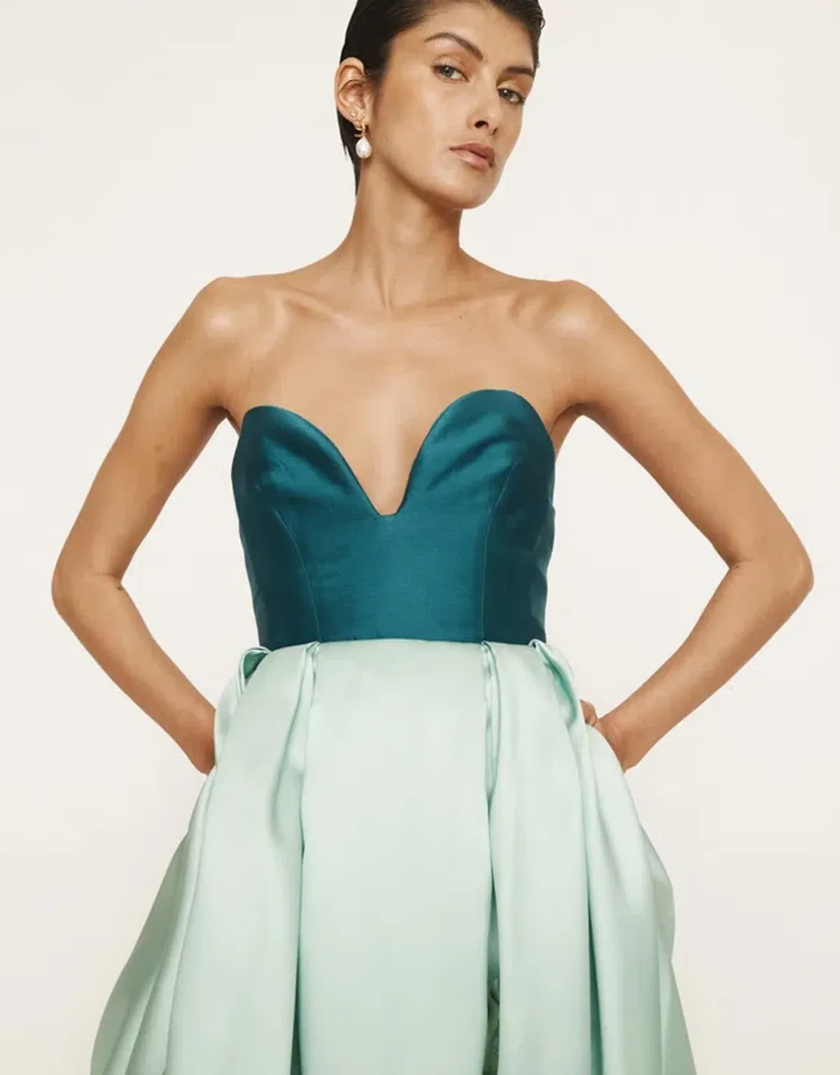 Alemais Anita Gown Midi Satin Strapless Green Size AU 8 - Image 4