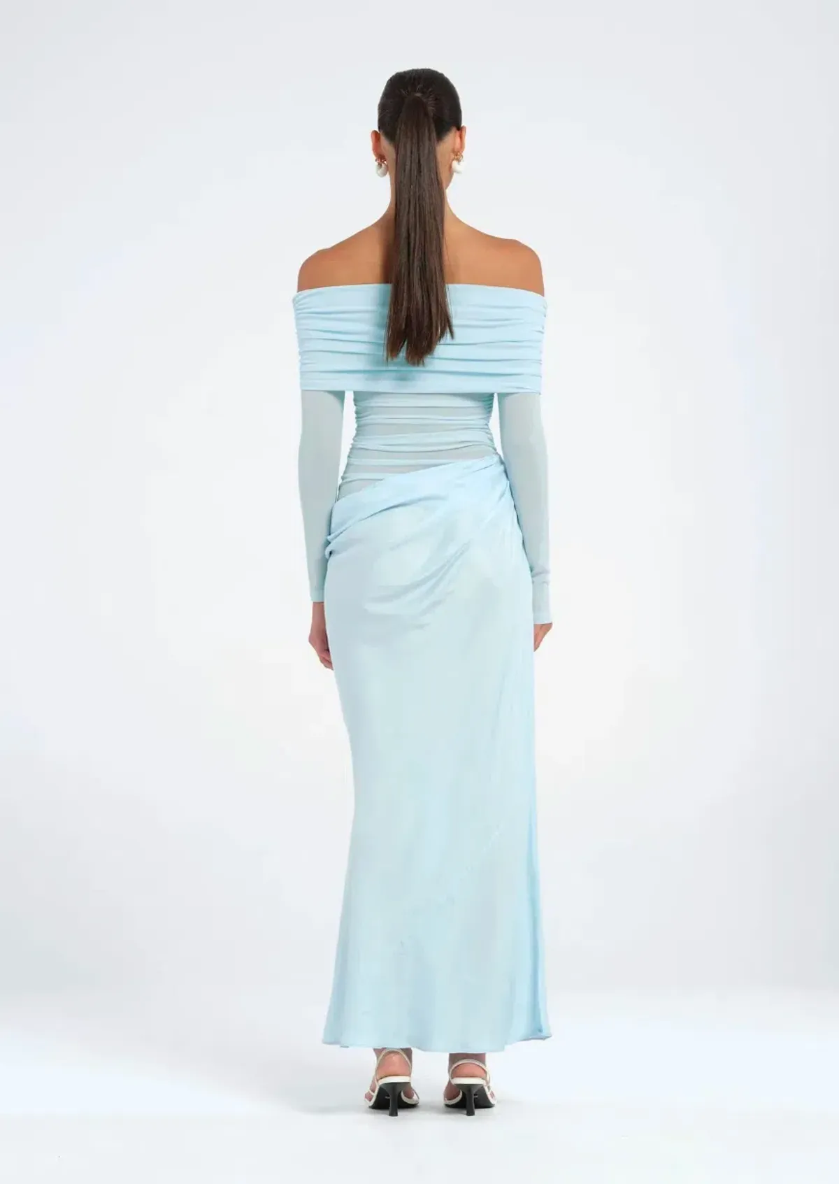 Yasmin Off-Shoulder Maxi Dress size 8 - Image 3