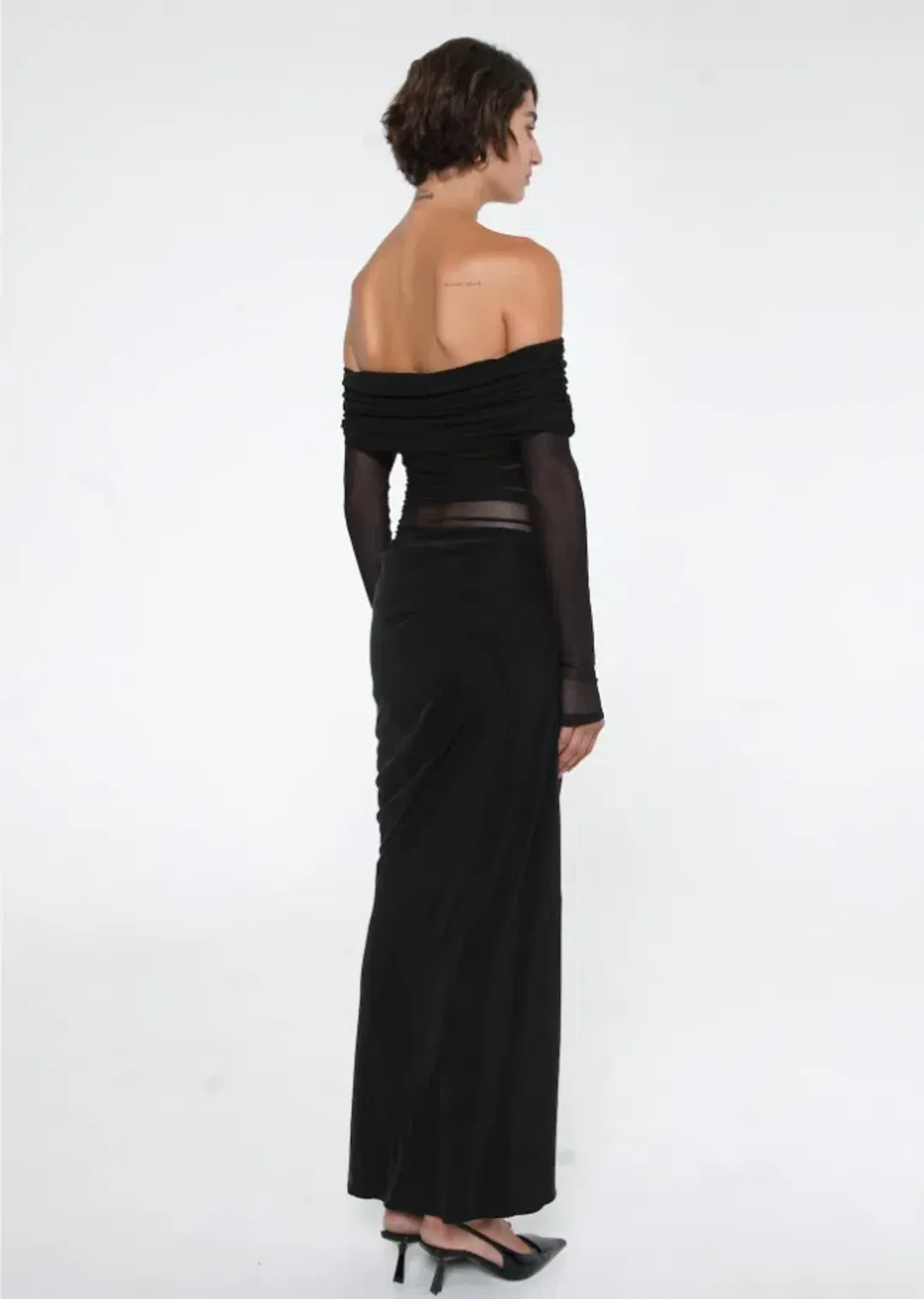 Benni Yasmin Off-Shoulder Maxi Dress Size 8 for rent on The Volte - main image