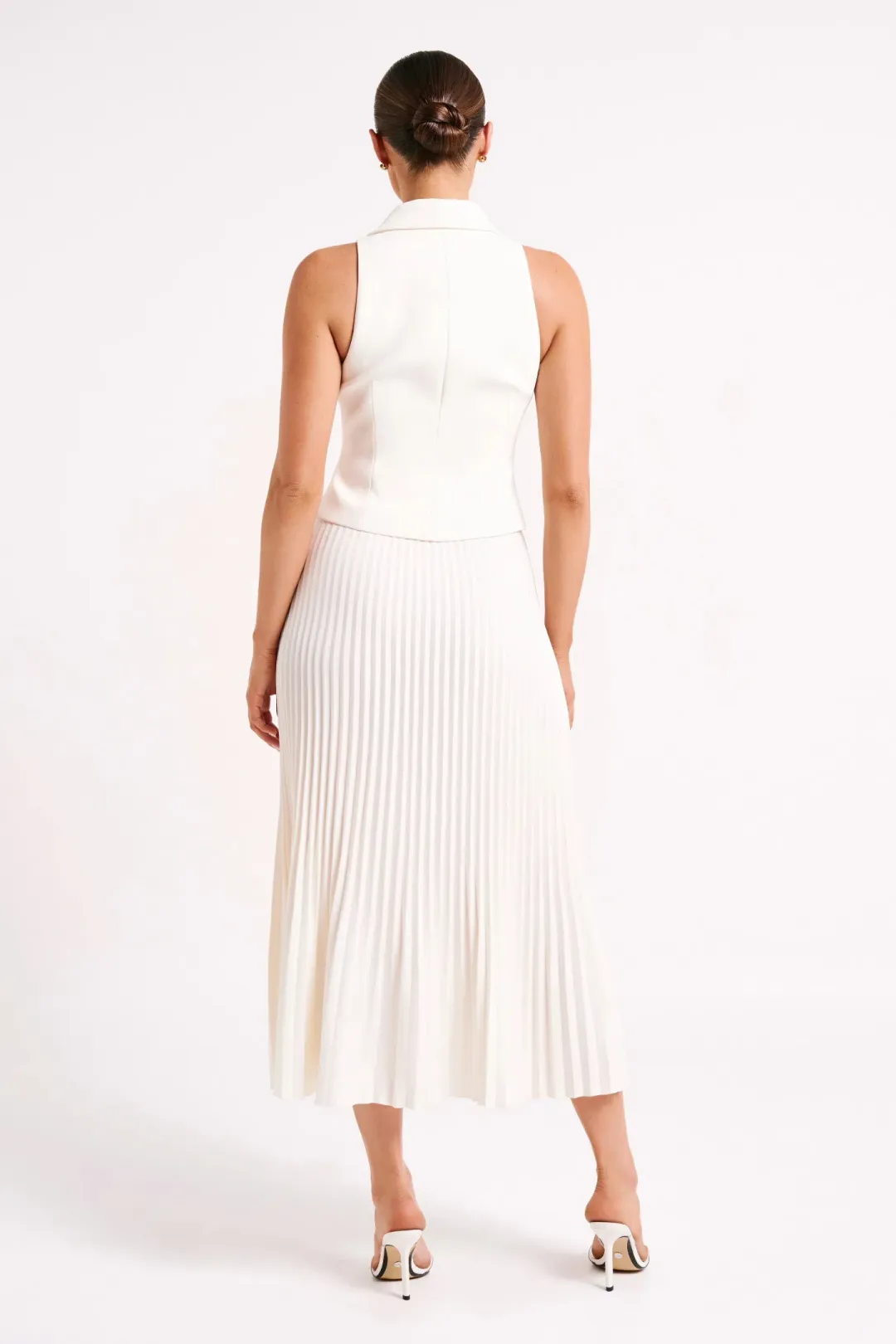 Meshki Mura Suiting Vest and Twyla Pleated Maxi Skirt White Size AU 6 for rent on The Volte - main image