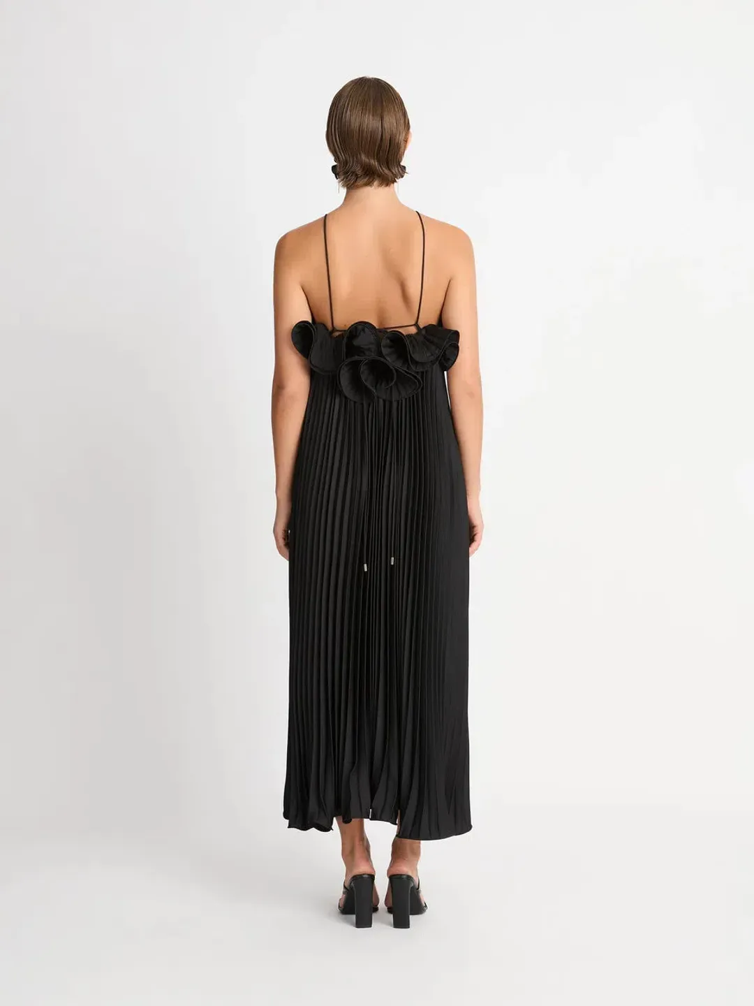 Sheike Eliza Maxi Black Size AU 10 for rent on The Volte - main image