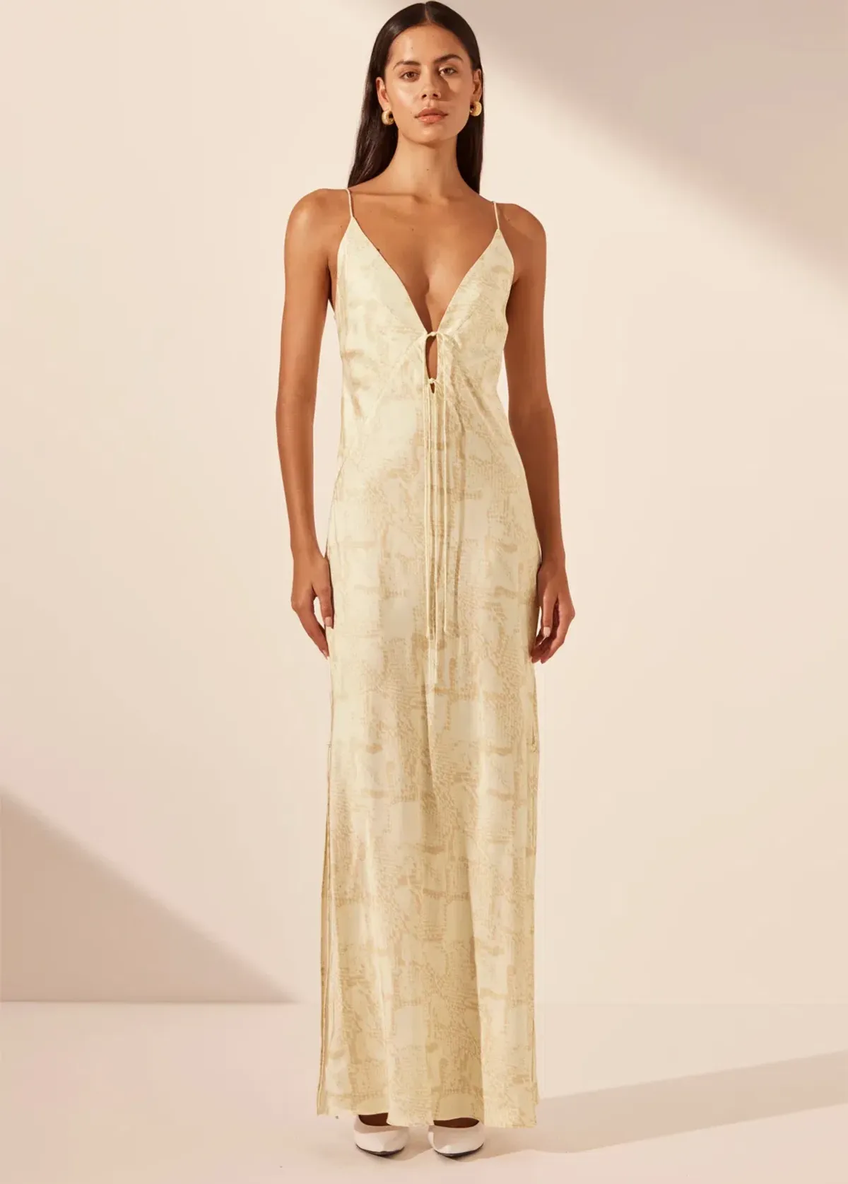 Shona Joy Plunged Slip Tie Maxi Dress Medina Print Size 4 - Image 2