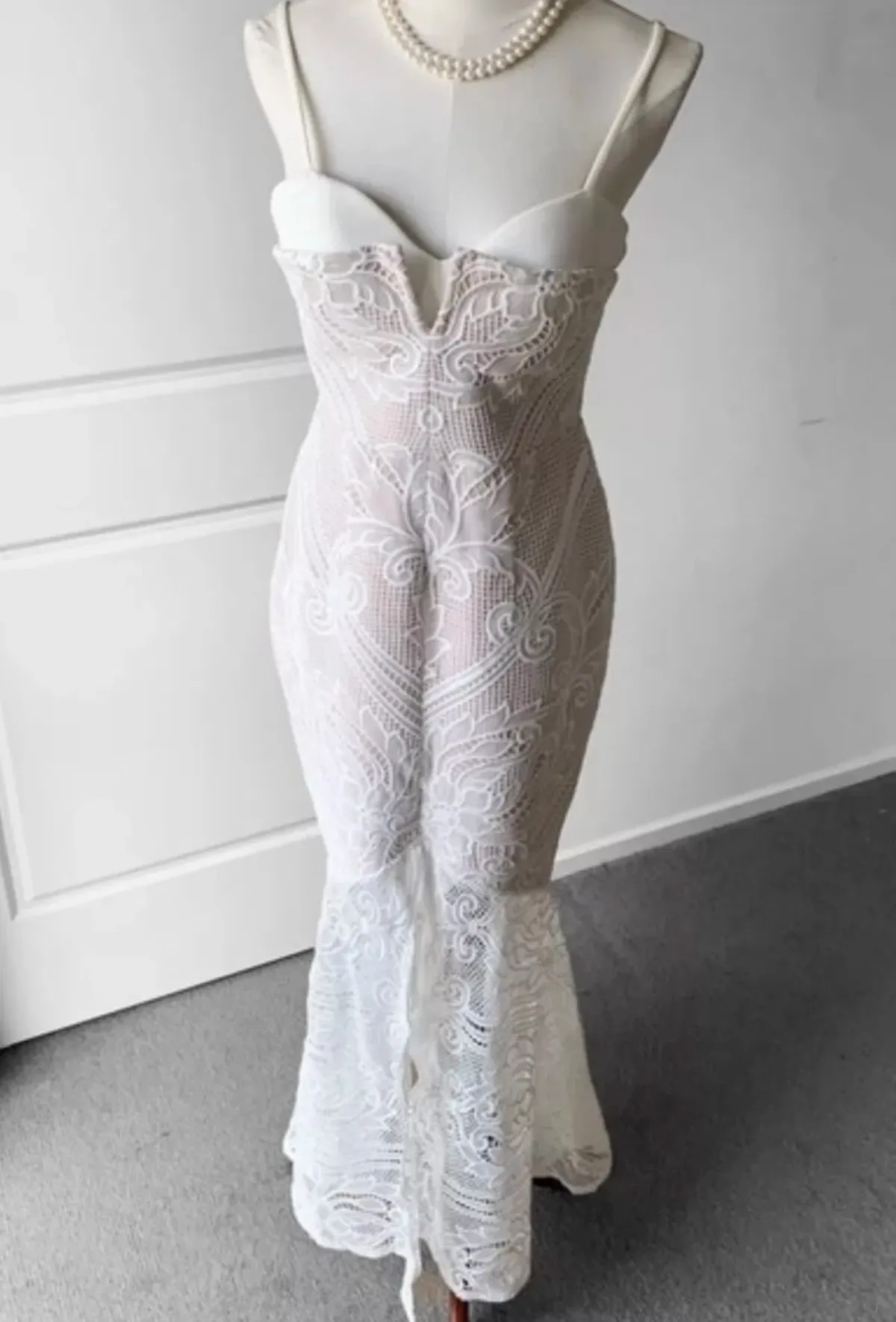 Sheike Lunar Lace Maxi Ivory Size 16 - Image 5