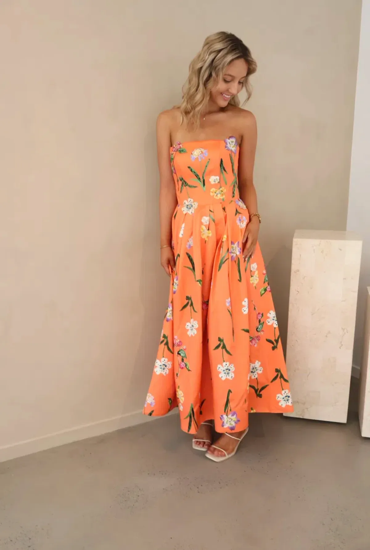 Leo Lin Lynn Bustier Midi Dress in Wild Flower in Coral Size 8 - Image 3