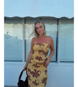 Benni Bindi Maxi Dress in Butter Floral Size AU 10 for rent on The Volte - image 6