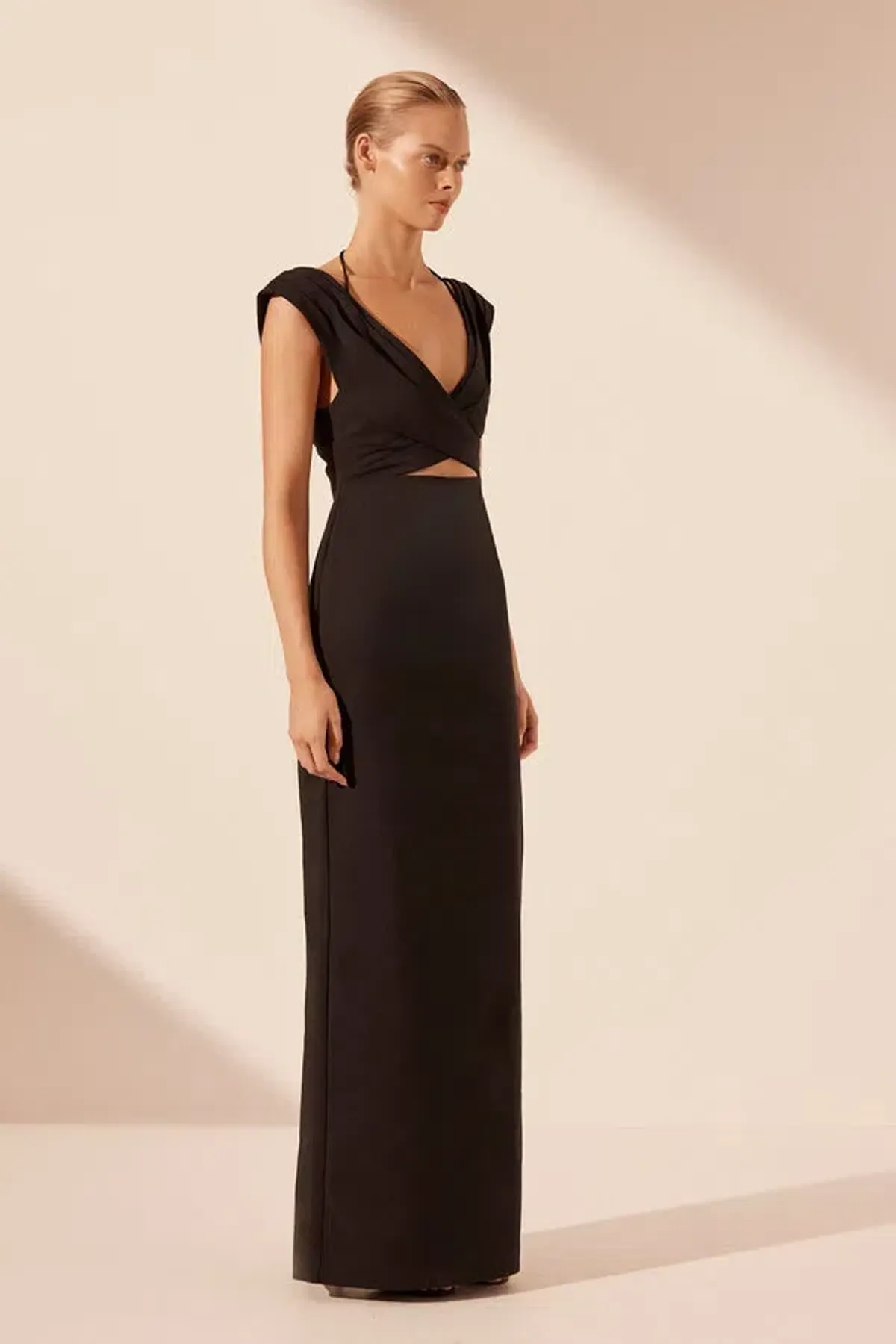 Shona Joy Lani Cross Front Ruched Maxi Dress Black Size 10 - Image 2