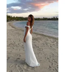 Natalie Rolt Bettina Gown In White Size 0/AU 6 for rent on The Volte - image 4