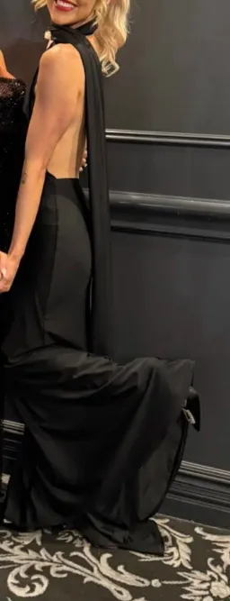 Alamour the Label Miles Dress Black Size 6/XS for rent on The Volte - image 2