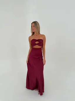 HNTR The Label Berry Inka Maxi Gown Size S / Size AU 8 for rent on The Volte - image 2