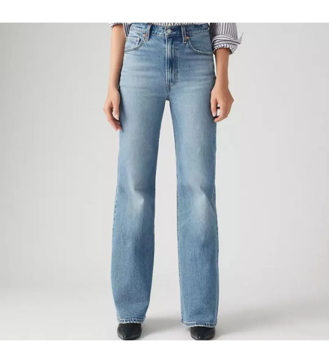 Levi's Ribcage Bell Jeans Next Saturday No Crease Blue Size AU 6 for rent on The Volte - main image