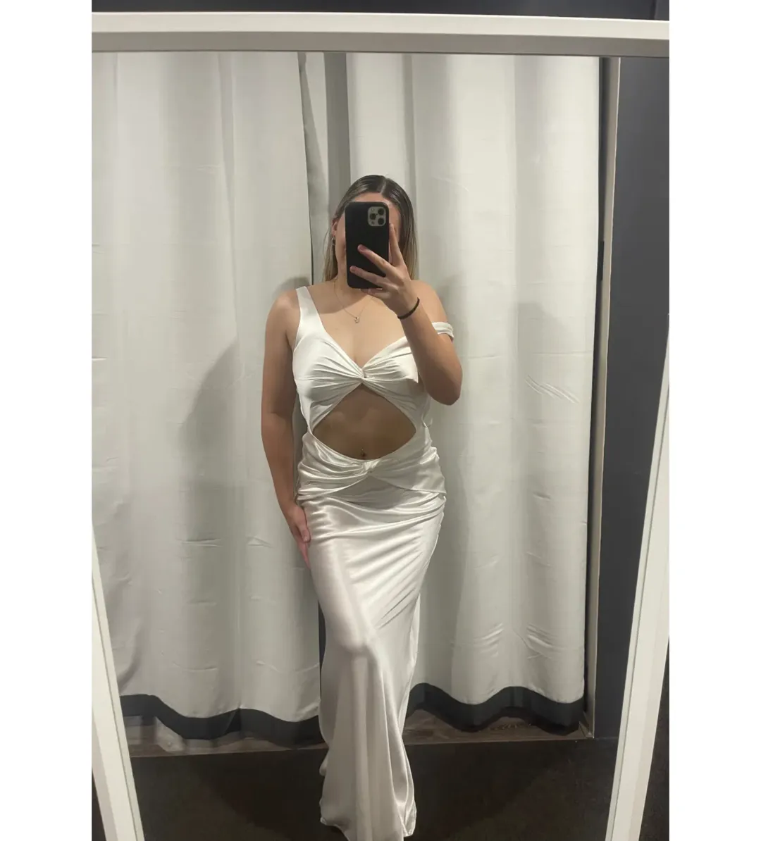 Natalie Rolt Tamika Gown White Size 1/AU 8 for rent on The Volte - main image