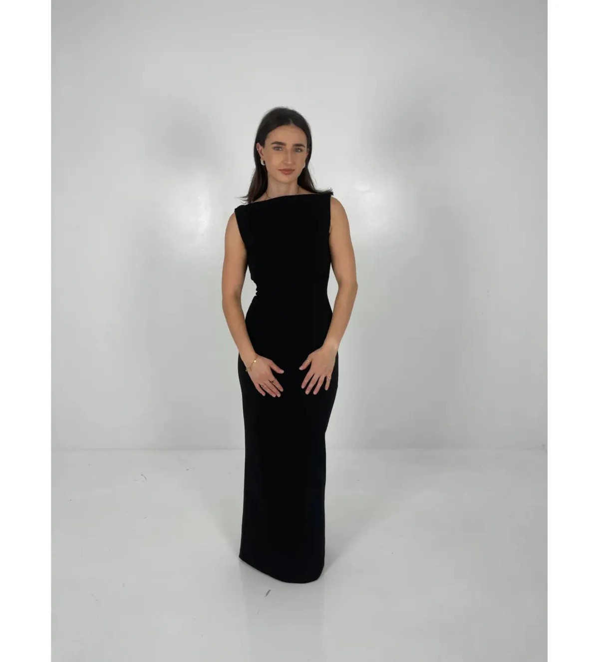 Effie Kats Verona Gown in Black Size XS / AU 6 - Image 1