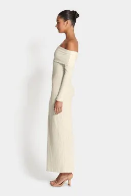 Sofia the Label Gia off the Shoulder Dress Cream Size 10 for rent on The Volte - image 5