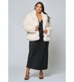 Curve Project Seductive Charm Fur Coat Pink Dusk Size AU 22 for rent on The Volte - image 1