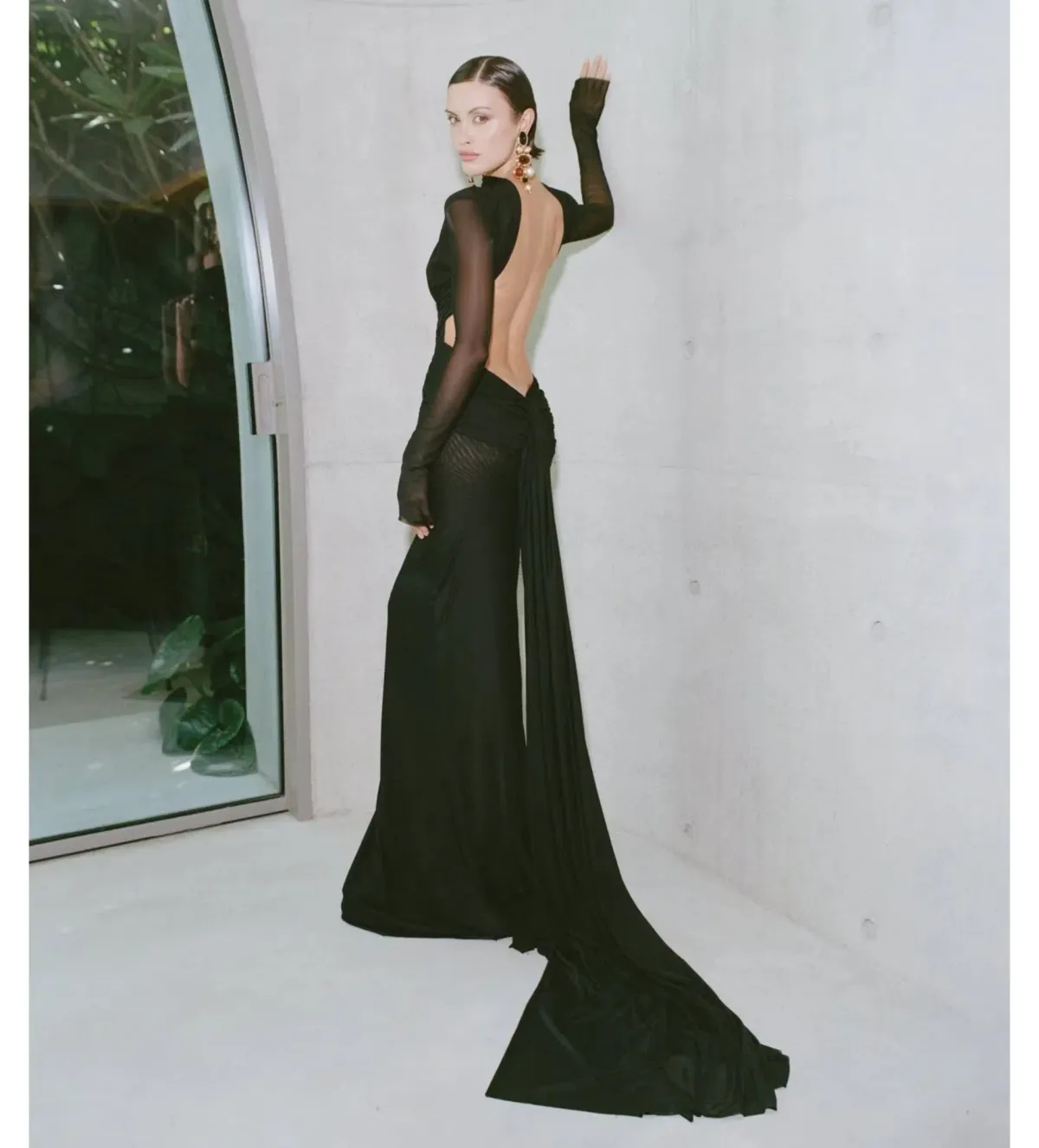 Effie Kats Monaco Gown in Black Size 8 - Image 2