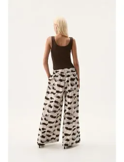 AJE Airlie Relaxed Pants Light Plume Size 10 for rent on The Volte - image 14