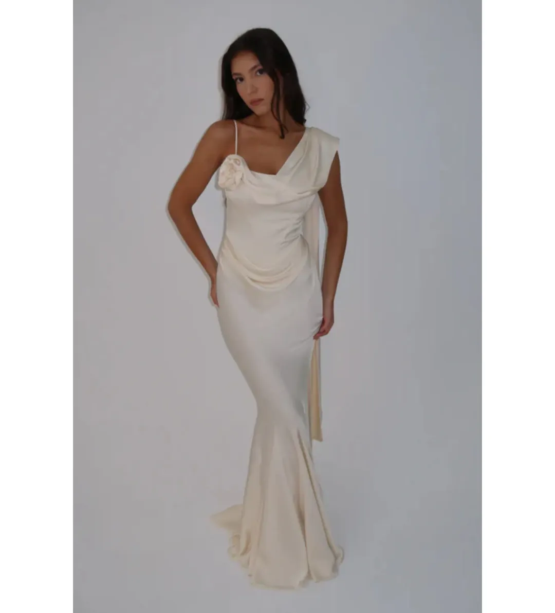 Leau Celine Maxi Dress Ivory Size XS/AU 6 for rent on The Volte - main image