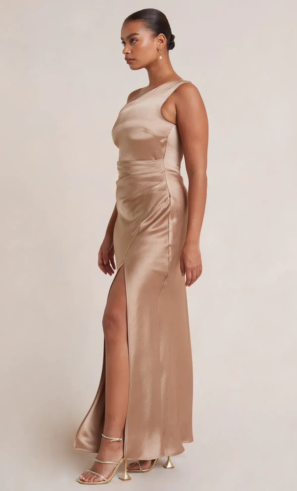 bec and bridge dreamer asym dress in gold size 6 - Image 3