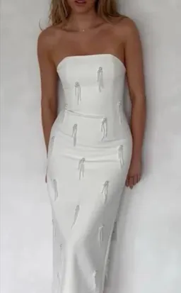 Odd Muse The Ultimate Muse Embellished Midi Dress White Size L / AU 12 for rent on The Volte - image 5
