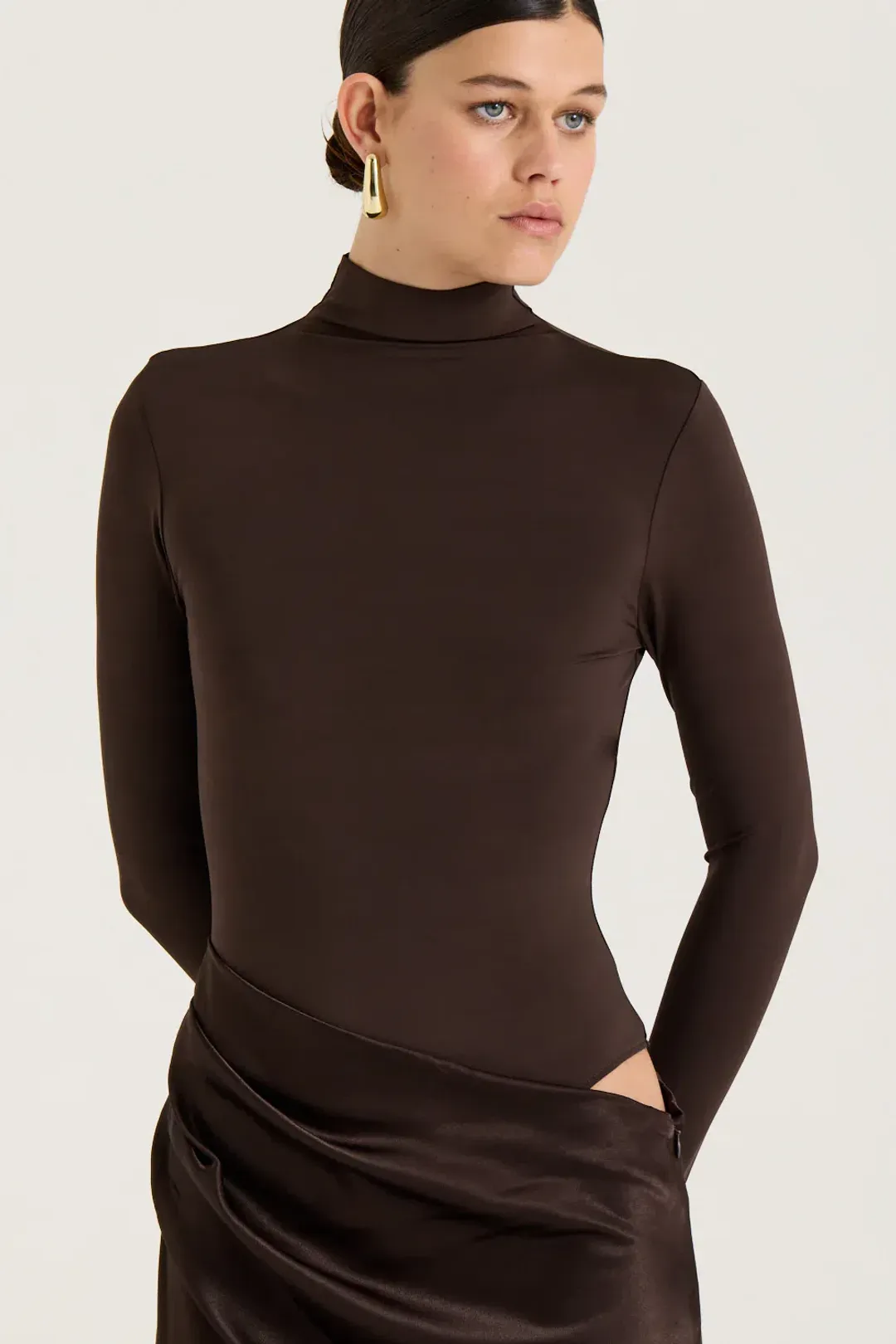 HENNE Soraia Long Sleeve Dress Chocolate Brown Size S / AU 8 for rent on The Volte - main image