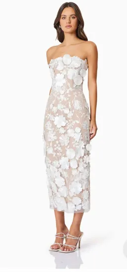 Elliatt Helena Dress Midi White Size AU 12 for rent on The Volte - image 1