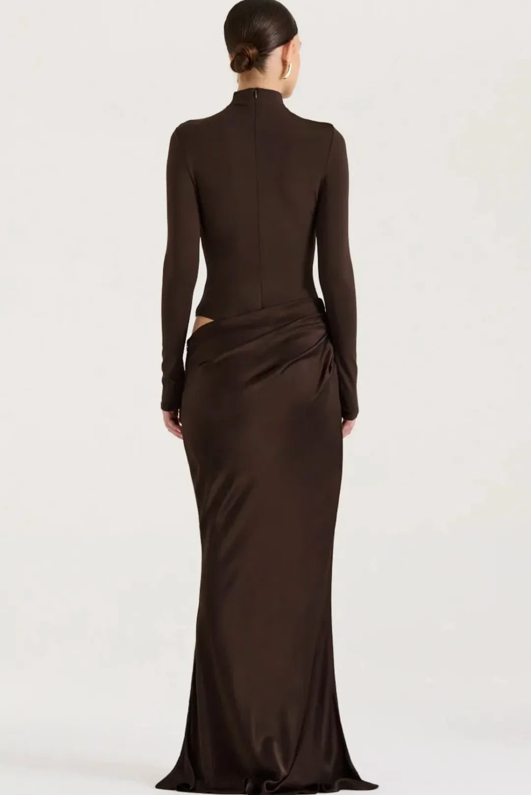 Henne Soraia Long Sleeve Maxi Dress Chocolate Size M / AU 10 for rent on The Volte - main image