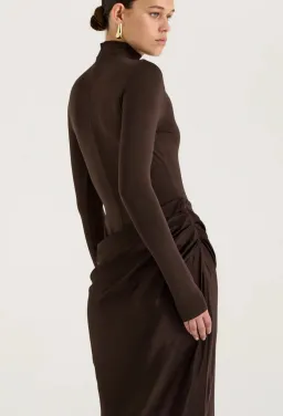 Henne Soraia Long Sleeve Maxi Dress Chocolate Size M / AU 10 for rent on The Volte - image 4