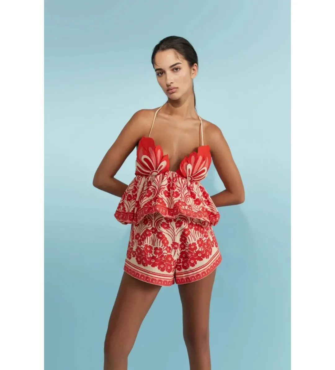 Antipodean Clover Set in Cherry Bomb Size AU 6 for rent on The Volte - main image
