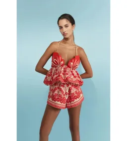 Antipodean Clover Set in Cherry Bomb Size AU 6 for rent on The Volte - image 4